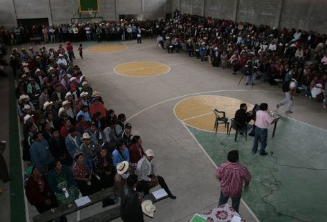 vecinos_frente